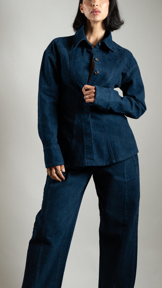 Barrel denim — silhouette complète — SYD STUDIO atelier Casablanca